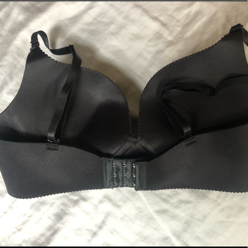 Bra - Picture 2 of 3